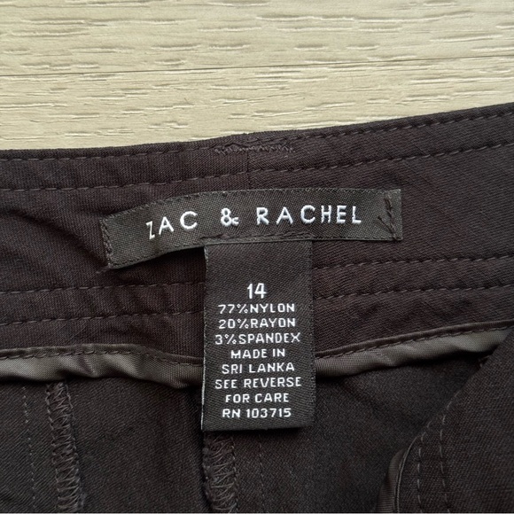 Zac & Rachel Cuffed Capri Pants - Picture 3 of 5